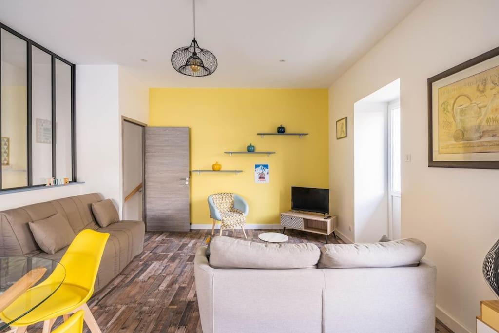Superbe Appartement Avec Parking Gratuit Lons-le-Saunier Buitenkant foto