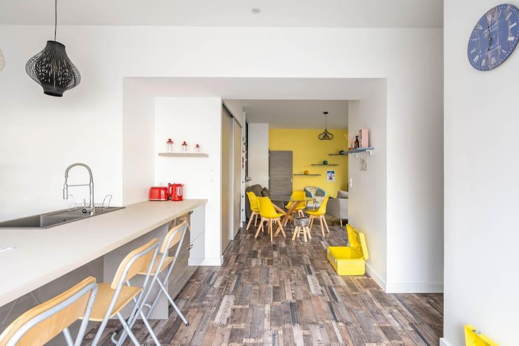 Superbe Appartement Avec Parking Gratuit Lons-le-Saunier Buitenkant foto